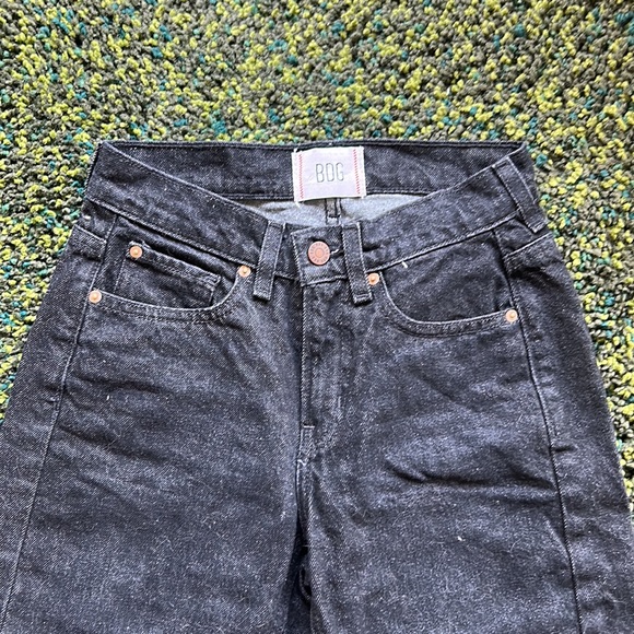 NWOT BDG Cropped Balloon / Mom Jeans - Picture 2 of 7